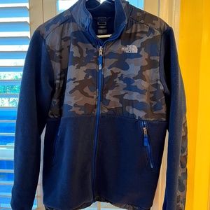 Boys North Face XL fleece jacket
